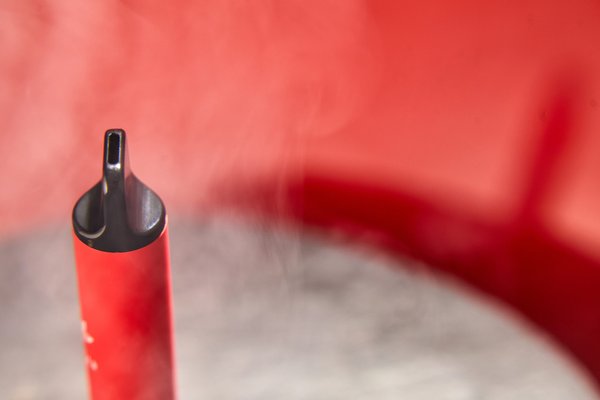 Clearomiseur pour cigarette électronique : conseils pour le changer