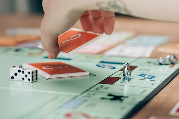 Comment obtenir facilement des dés gratuits pour Monopoly Go avec Alucare